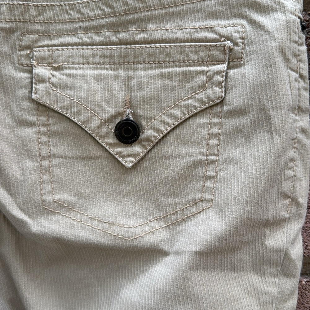 Caribbean Joe Brown Knee Length Shorts Size 6 Petite - Picture 5 of 6